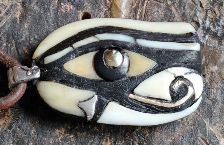 PENDENTIF-03020 Motif œil d’Horus